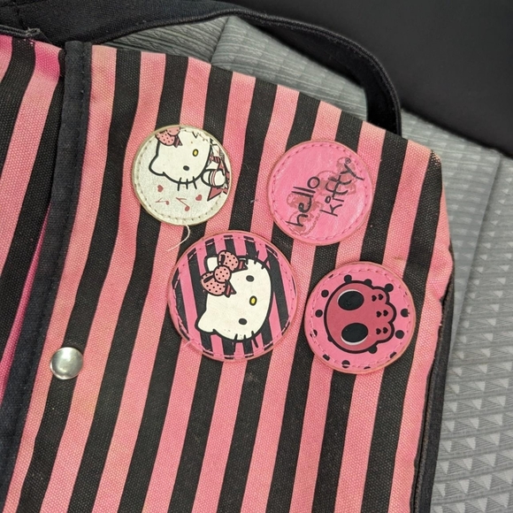 hello kitty purse - Picture 6 of 8